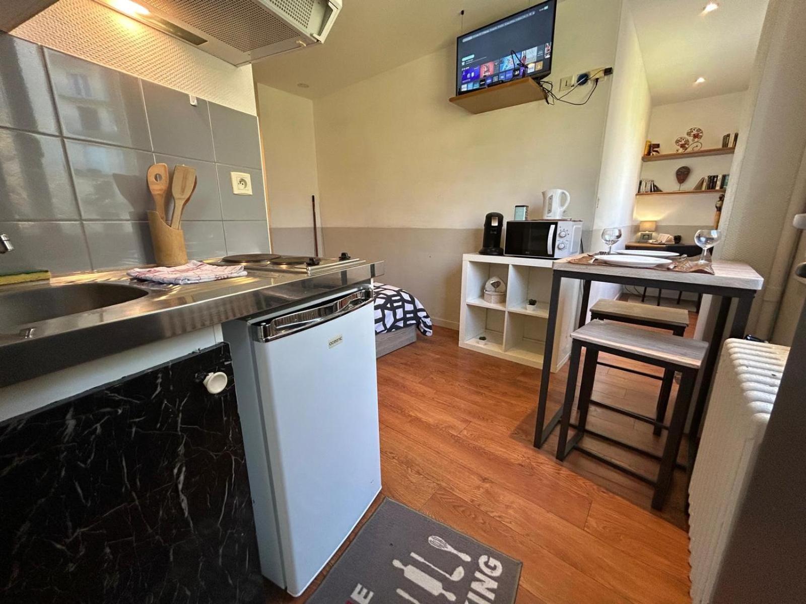 Studio 96 - Wi Fi Fibre - Residence Beausejour - Proche Centre Ville Troyes Buitenkant foto